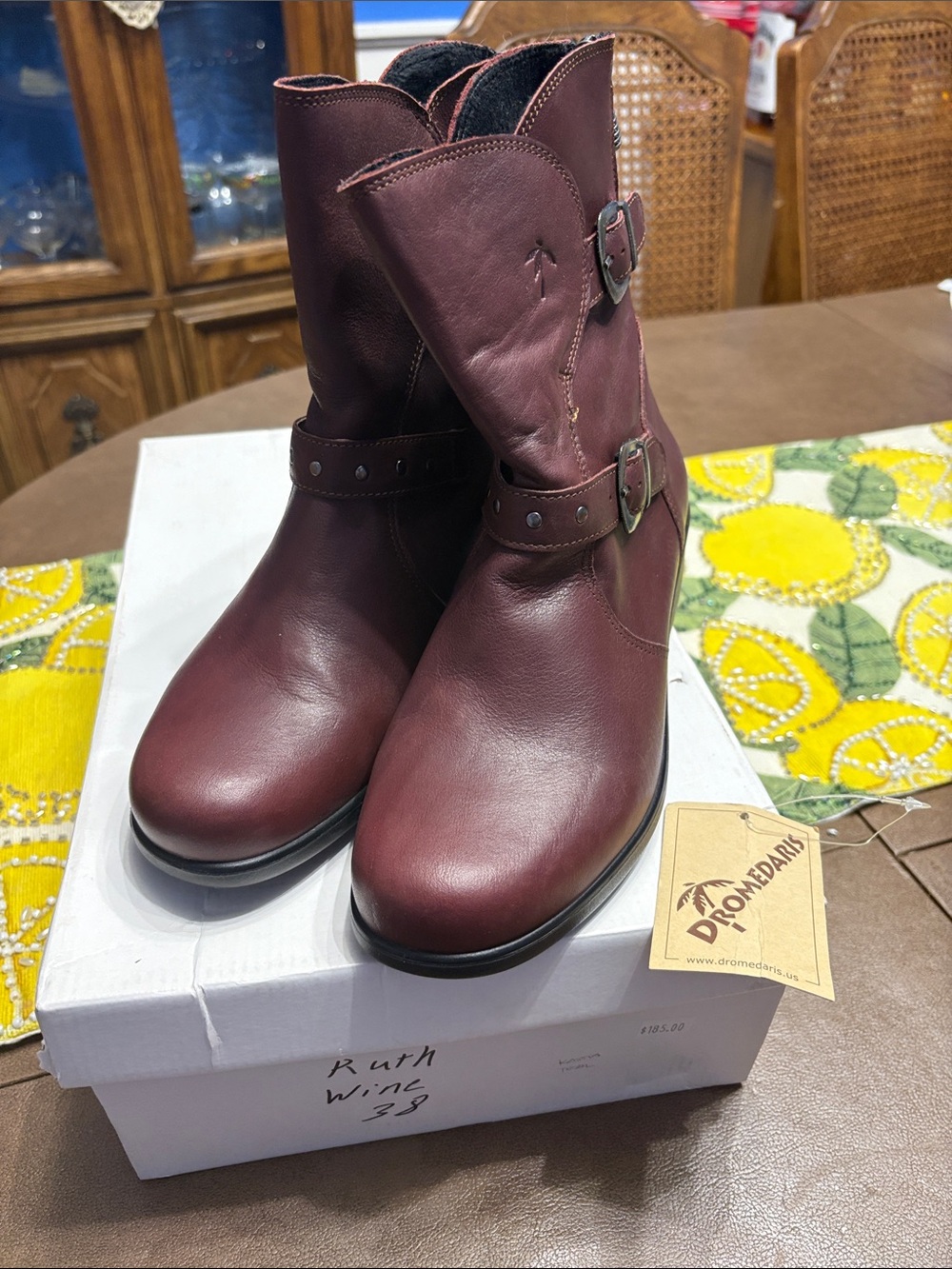 Dromedaris Wine Leather Buckle Ankle Boots